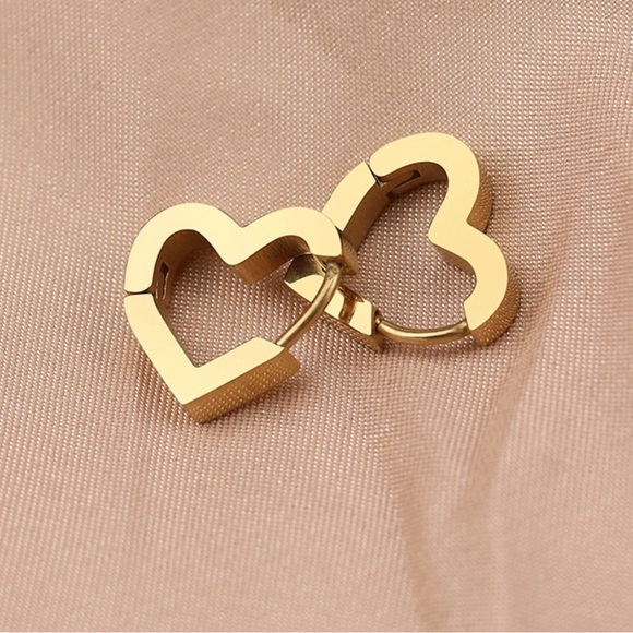 Alba - Gold Stainless Steel Heart Hoop Earrings - Picture 4 of 10